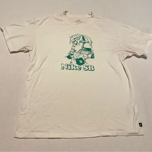 Nike SB Wrecked Tshirt Men’s Large Shirt